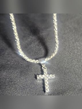 💜3/$25 925 Stamped Silver Cubic Zirconia Dainty Cross Necklace NWT